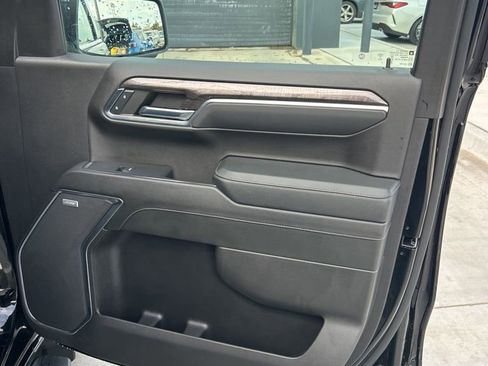 Used 2024 Chevrolet Silverado 1500 LTZ AWD/4WD image 15