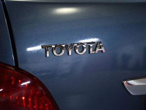 Used 2011 Toyota Yaris Sedan image 10