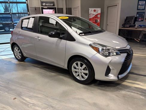 Used 2015 Toyota Yaris LE image 23