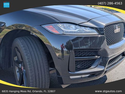 Used 2019 Jaguar F-PACE R-Sport image 9