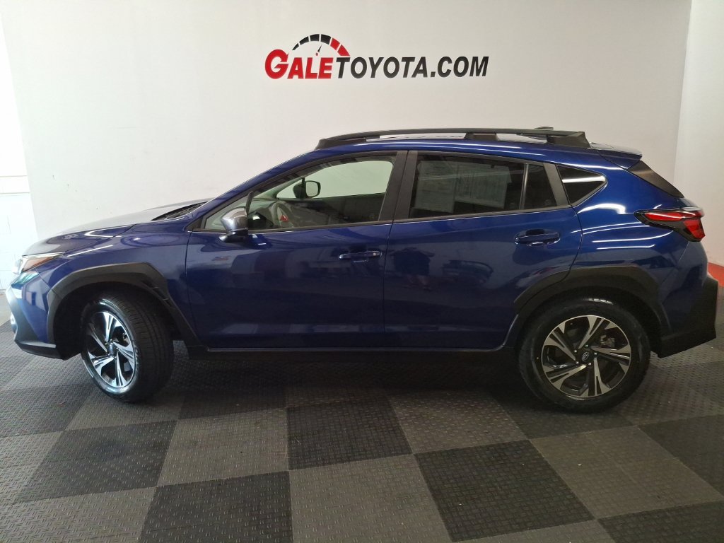 Used 2024 Subaru Crosstrek 2.0i Premium AWD/4WD image 9