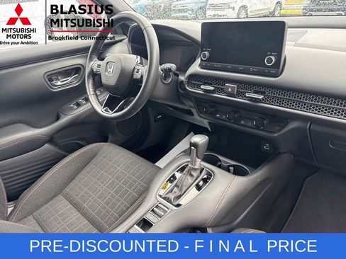 Used 2023 Honda HR-V Sport image 48