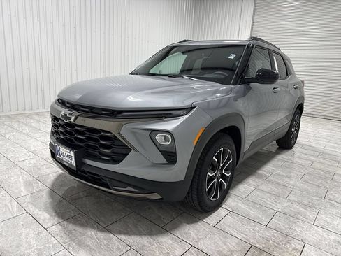 New 2026 Chevrolet TrailBlazer ACTIV FWD image 1