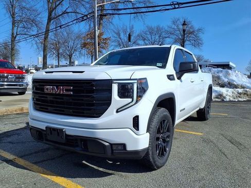 Used 2025 GMC Sierra 1500 Elevation image 3