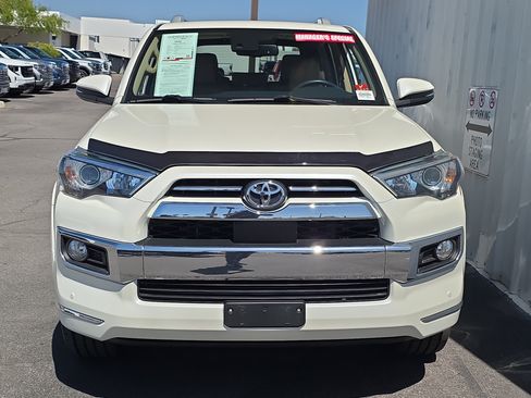 Used 2020 Toyota 4Runner Limited AWD/4WD image 2