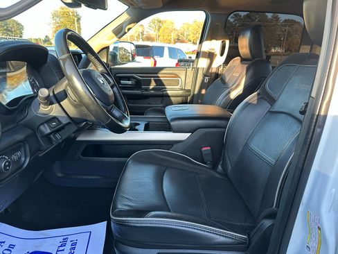 Used 2022 RAM 2500 Laramie image 10