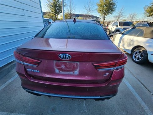 Used 2019 Kia Optima S image 5