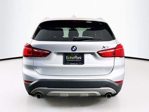 Used 2018 BMW X1 sDrive28i image 7