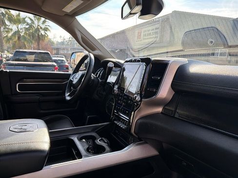 Used 2019 RAM 3500 Laramie image 23