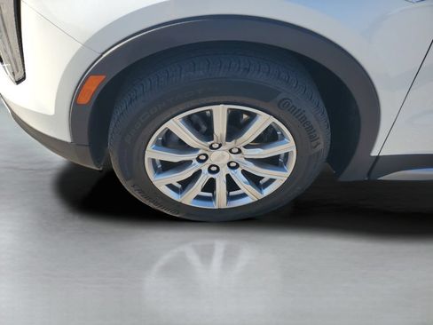 Used 2023 Cadillac XT4 Premium Luxury AWD/4WD image 25