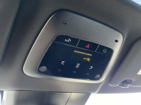 Certified 2025 Volvo EX30 Plus w/ Protection Package Premier image 22