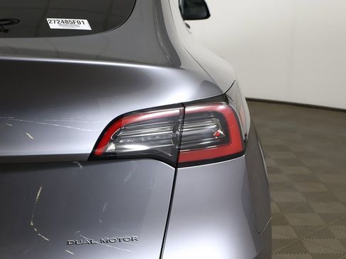 Used 2024 Tesla Model Y Long Range image 17