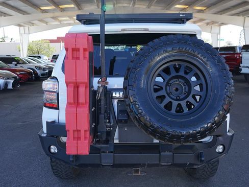 Used 2017 Toyota 4Runner TRD Pro AWD/4WD image 4