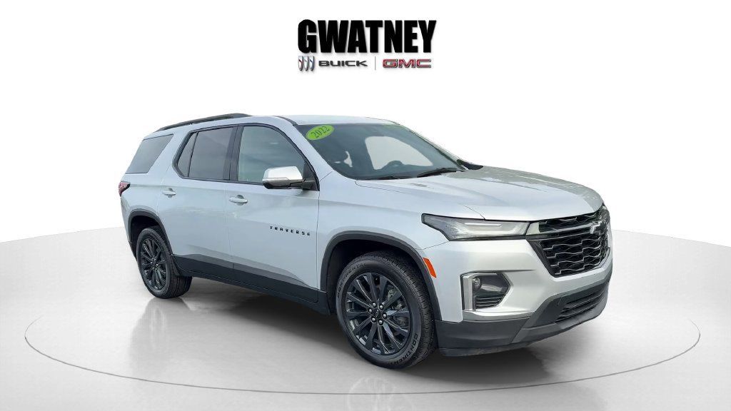 Used 2022 Chevrolet Traverse RS FWD image 3