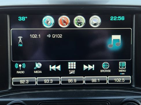 Used 2017 Chevrolet Silverado 1500 LTZ Z71 w/ LTZ Plus Package image 18