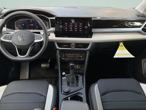 New 2026 Volkswagen Taos SEL AWD/4WD image 10
