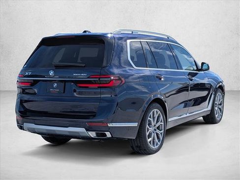 New 2026 BMW X7 xDrive40i image 2