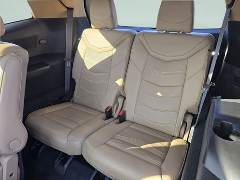 Used 2021 Cadillac XT6 Sport w/ Platinum Package image 23