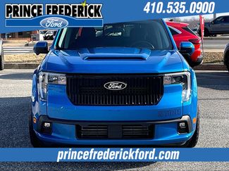 Used 2025 Ford Maverick Lobo video 2