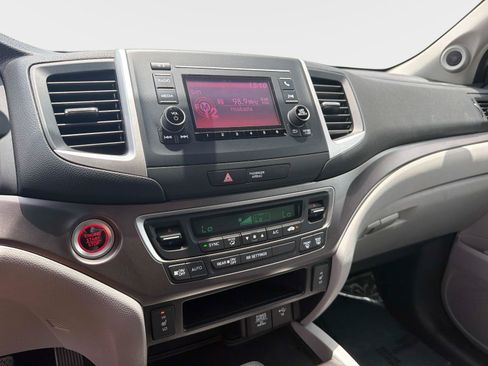 Used 2019 Honda Ridgeline RTL image 22
