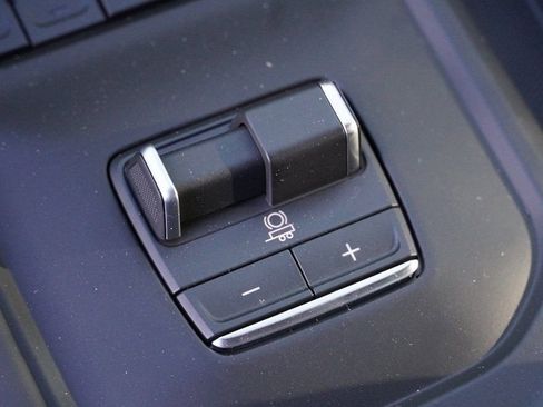 New 2026 GMC Sierra 2500 Denali Ultimate w/ Max Trailering Package image 18