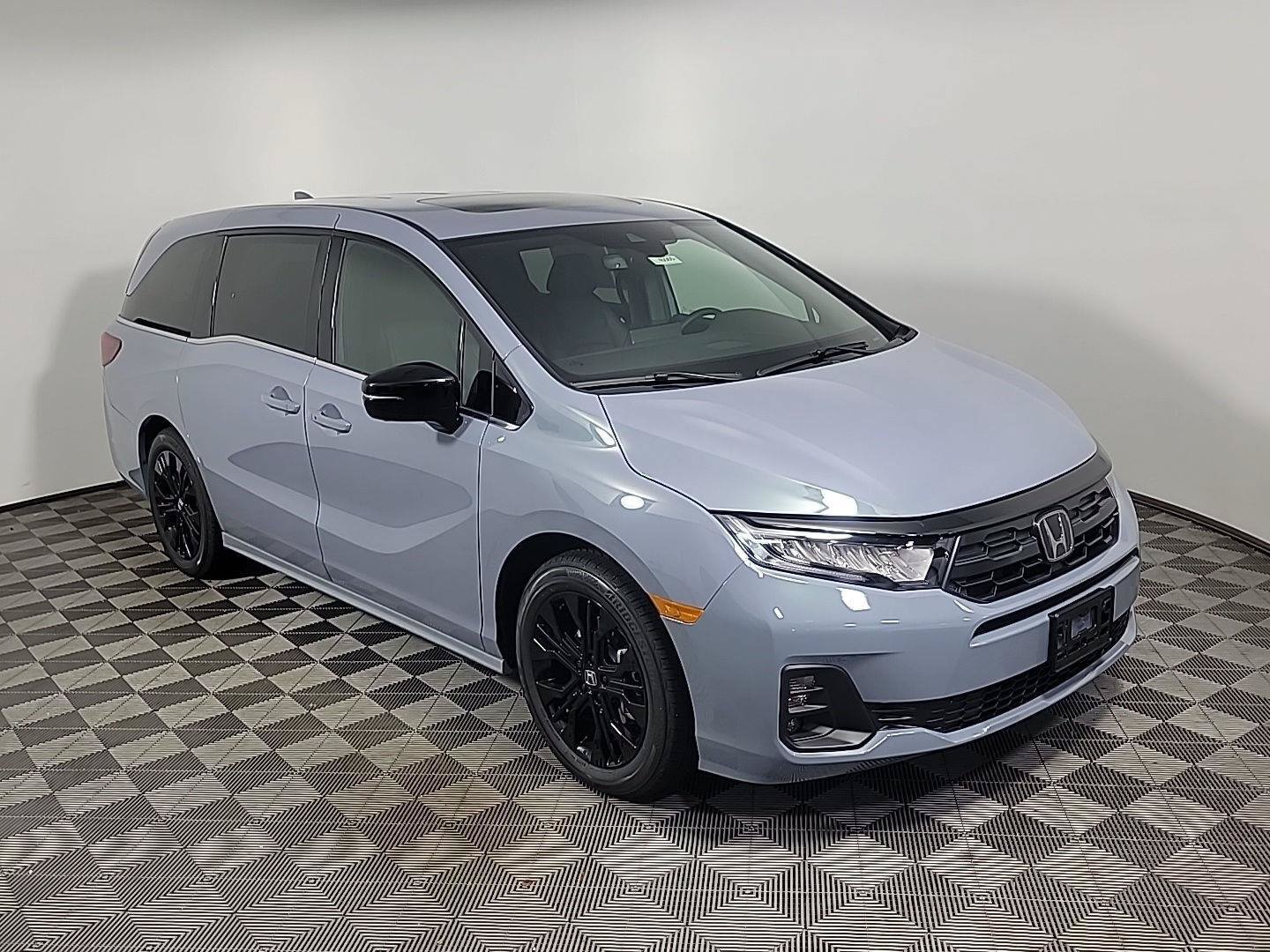 New 2027 Honda Odyssey Sport-L image 2