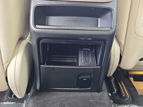 Used 2022 Mercedes-Benz GLE 350 image 31