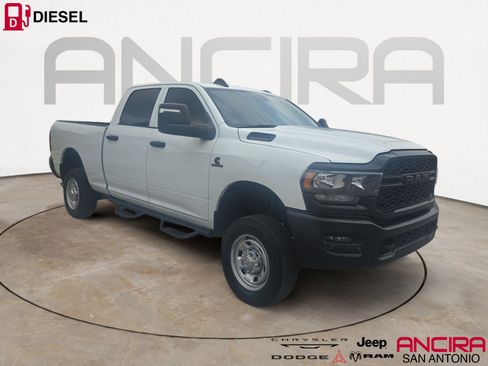 Used 2024 RAM 2500 Tradesman AWD/4WD image 1