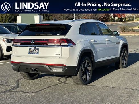 New 2026 Volkswagen Atlas Cross Sport SE AWD/4WD image 7