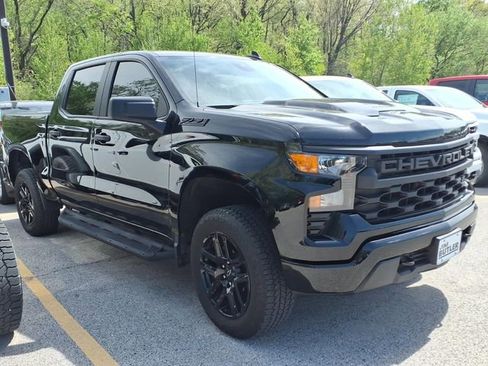 Used 2025 Chevrolet Silverado 1500 Custom Trail Boss w/ Midnight Edition image 4