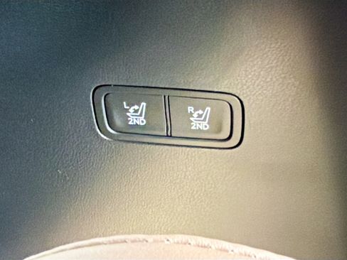 New 2026 Hyundai Santa Fe Calligraphy FWD image 16