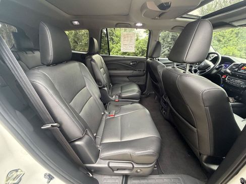 Used 2021 Honda Pilot Elite image 14