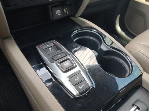 Used 2021 Honda Pilot Touring image 26