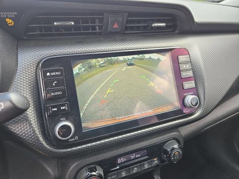 Used 2022 Nissan Kicks SV image 20