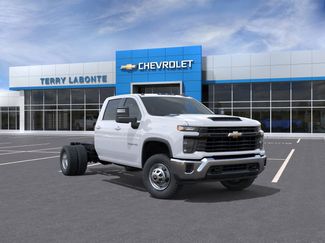 New 2025 Chevrolet Silverado 3500 W/T w/ WT Convenience Package video 2