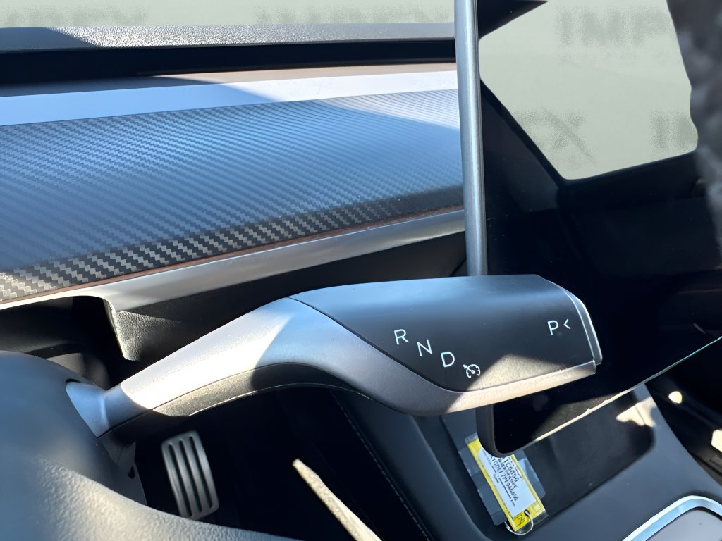 Used 2023 Tesla Model Y Performance AWD/4WD image 14