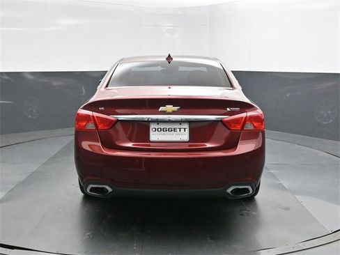 Used 2017 Chevrolet Impala Premier w/ Enhanced Convenience Package image 8
