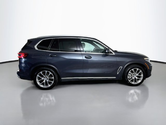 Used 2019 BMW X5 xDrive40i w/ Premium Package 2 AWD/4WD image 11