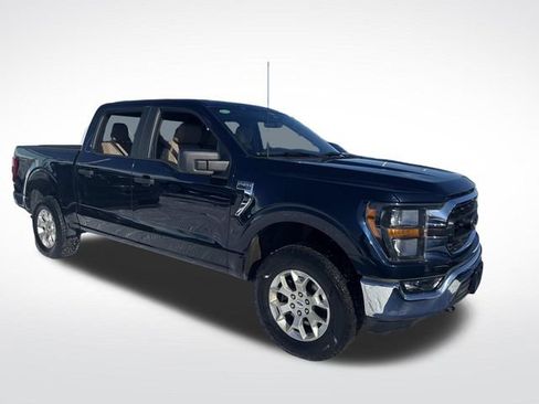 Used 2023 Ford F150 XLT image 7