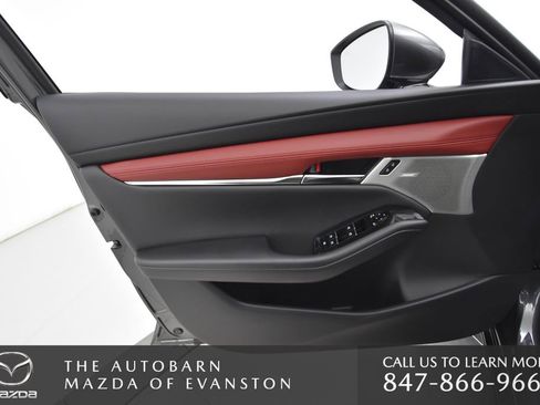 New 2026 MAZDA MAZDA3 2.5 S Hatchback w/ Premium Pkg FWD image 31