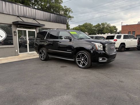 Used 2016 GMC Yukon Denali w/ Open Road Package AWD/4WD image 8