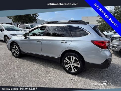 Used 2018 Subaru Outback 2.5i Limited AWD/4WD image 5