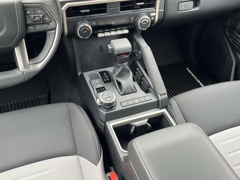 New 2026 Toyota Tacoma TRD Off-Road AWD/4WD image 15