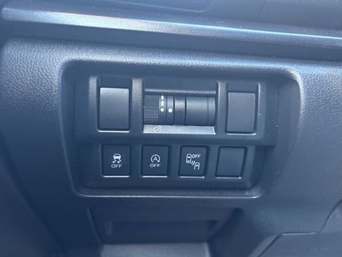 Used 2023 Subaru Crosstrek 2.5i Sport AWD/4WD image 20