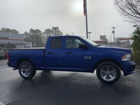 Used 2018 RAM 1500 Express image 9