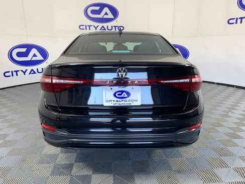Used 2025 Volkswagen Jetta Sport FWD image 4