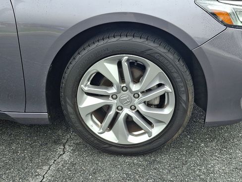 Used 2019 Honda Accord LX image 8