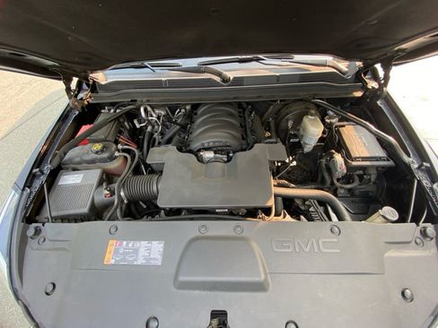 Used 2019 GMC Yukon SLE w/ Convenience Package AWD/4WD image 20