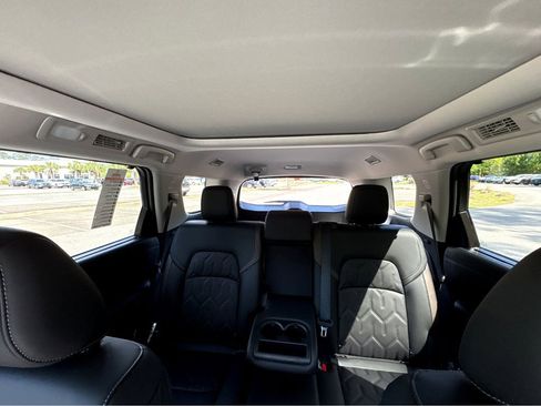 New 2026 Nissan Pathfinder Platinum FWD image 39