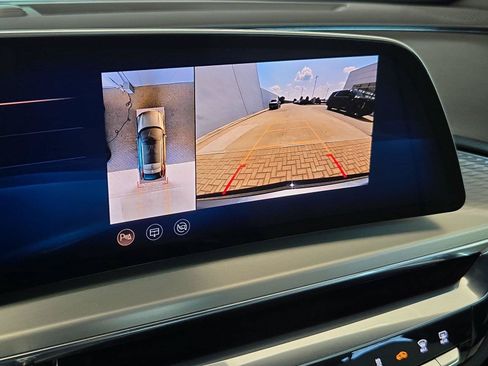 Certified 2024 Cadillac Lyriq Sport RWD image 20